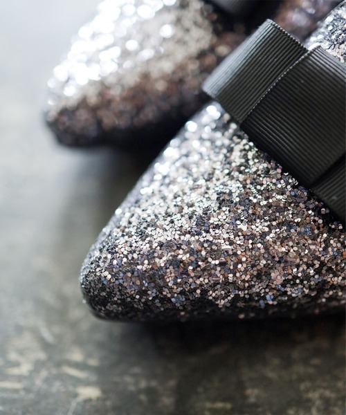 SESTO(セスト)の「ポインテッドトゥローヒールリボンローファーパンプス(パンプス・レディース・シルバー/チェック/ブラック・24.5cm/22.5cm/23.0cm/23.5cm/25.0cm/24.0cm)」の16枚目の写真