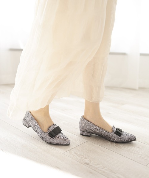 SESTO(セスト)の「ポインテッドトゥローヒールリボンローファーパンプス(パンプス・レディース・シルバー/チェック/ブラック・24.5cm/22.5cm/23.0cm/23.5cm/25.0cm/24.0cm)」の17枚目の写真