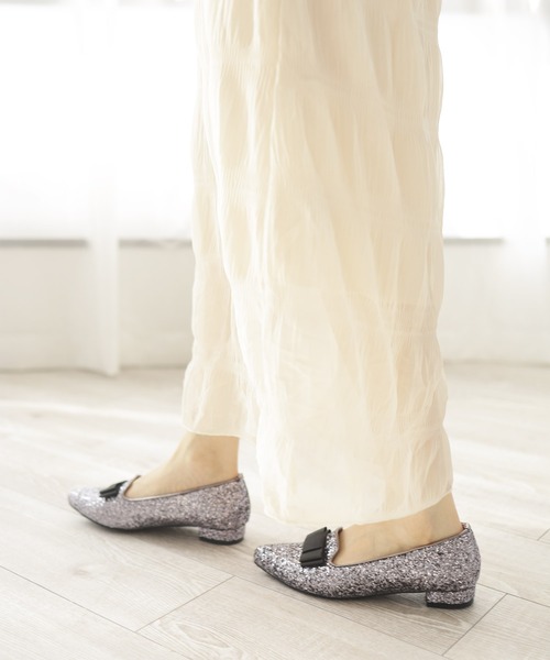 SESTO(セスト)の「ポインテッドトゥローヒールリボンローファーパンプス(パンプス・レディース・シルバー/チェック/ブラック・24.5cm/22.5cm/23.0cm/23.5cm/25.0cm/24.0cm)」の19枚目の写真