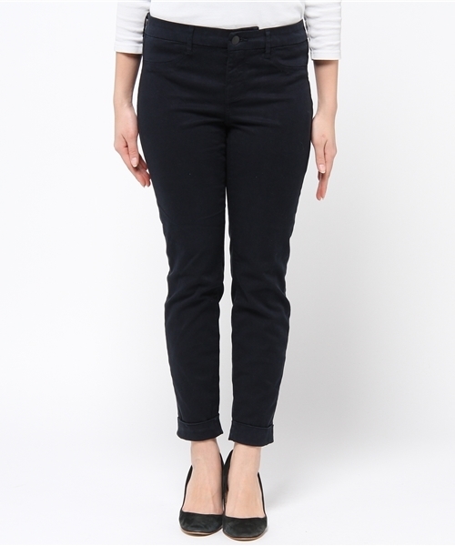 J BRAND（ジェイブランド）の「(J.BRAND) 8020V080 ANJA LUXE SATEEN CUFF CROP（その他パンツ・レディース・ブルー/グレー系その他/ブラック・23/24/22/26/27/25）」の4枚目の写真
