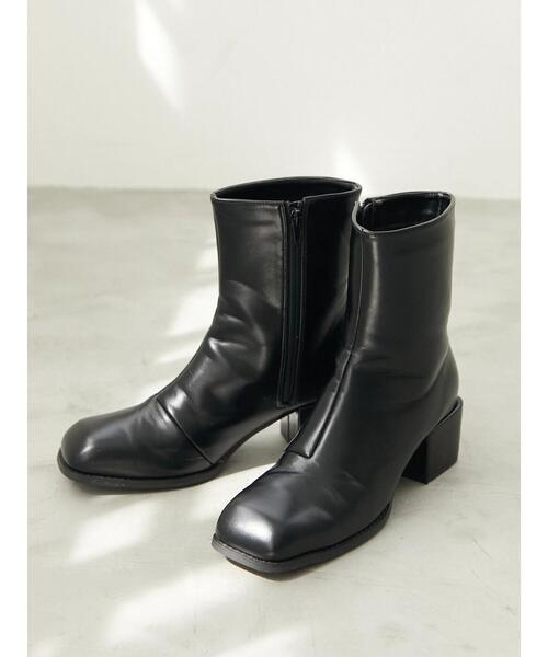 Green　Parks（グリーンパークス）の「・rich blue スクエアトウショートブーツ（ブーツ・レディース・ブラック・LL/S/M/L）」の4枚目の写真