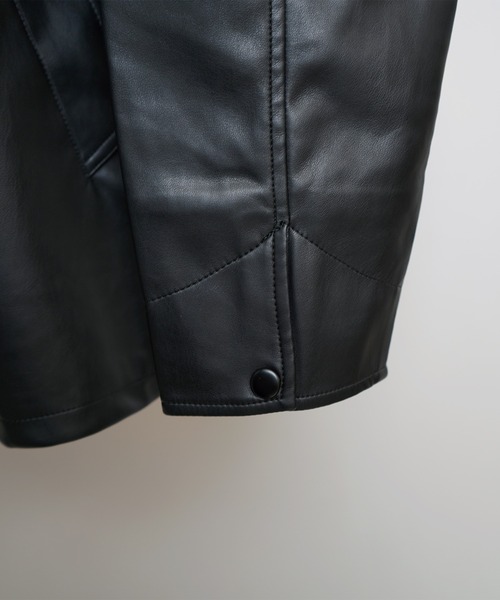 Confirm（コンファーム）の「PUカーコート フェイクレザーシャツジャケット【Confirm】（ライダースジャケット・メンズ・ブラック・M/L）」の14枚目の写真