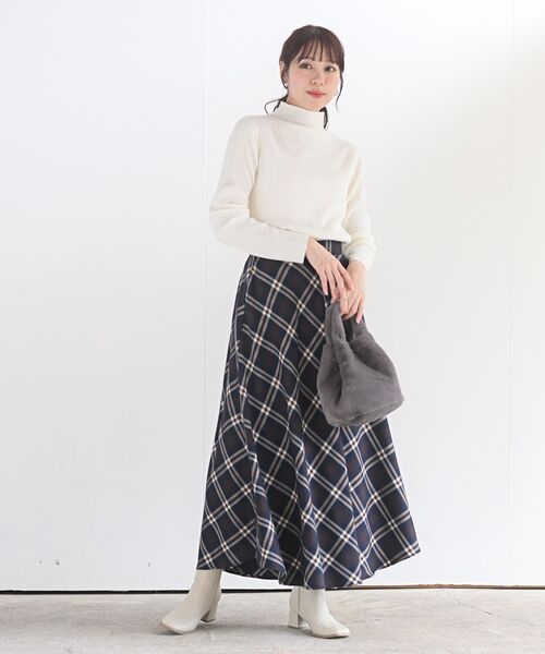 rps(アールピーエス)の「ボトルネックリブニットプルオーバー(ニット/セーター・レディース・ブラック/ベージュ/アイボリー/パープル/オフホワイト/ミント/杢グレー・L/M)」の14枚目の写真