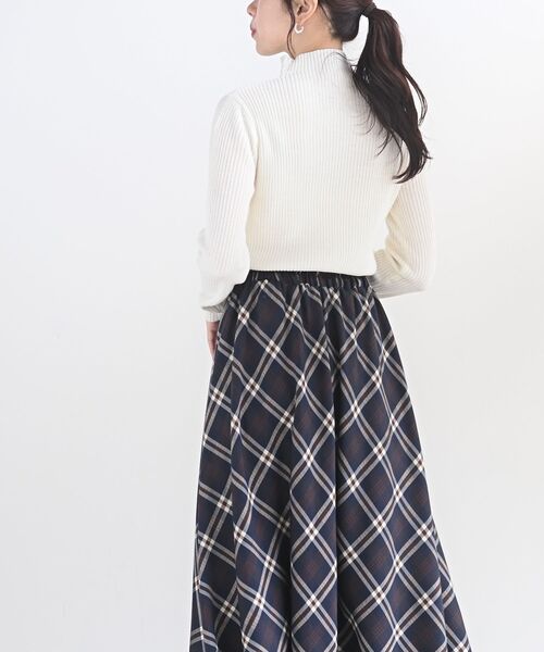 rps(アールピーエス)の「ボトルネックリブニットプルオーバー(ニット/セーター・レディース・ブラック/ベージュ/アイボリー/パープル/オフホワイト/ミント/杢グレー・L/M)」の16枚目の写真