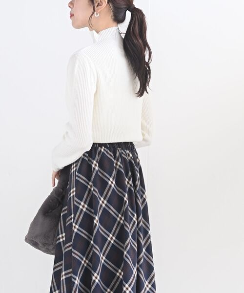 rps(アールピーエス)の「ボトルネックリブニットプルオーバー(ニット/セーター・レディース・ブラック/ベージュ/アイボリー/パープル/オフホワイト/ミント/杢グレー・L/M)」の17枚目の写真