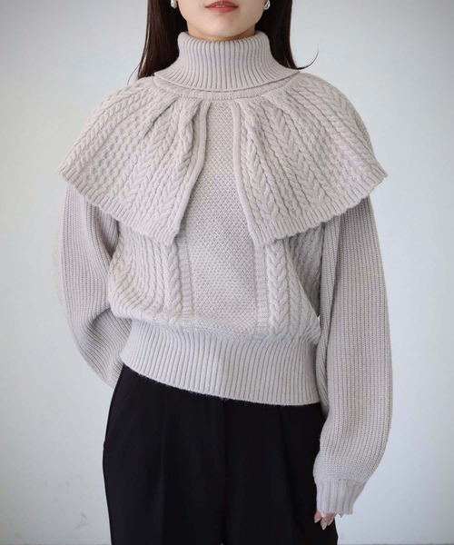 cheriella（シェリエラ）の「【cheriella】WEB限定ケープケーブルタートルネックニット（ニット/セーター・レディース・アイボリー/ブラック/グレイッシュベージュ/パープル・M）」の22枚目の写真