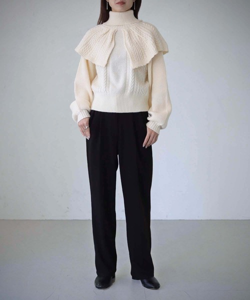 cheriella（シェリエラ）の「【cheriella】WEB限定ケープケーブルタートルネックニット（ニット/セーター・レディース・アイボリー/ブラック/グレイッシュベージュ/パープル・M）」の11枚目の写真