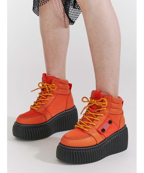 PAMEO POSE（パメオポーズ）の「FAB. Sneakers（スニーカー・レディース・ブラック/オレンジ/ホワイト・39/38/37）」の3枚目の写真