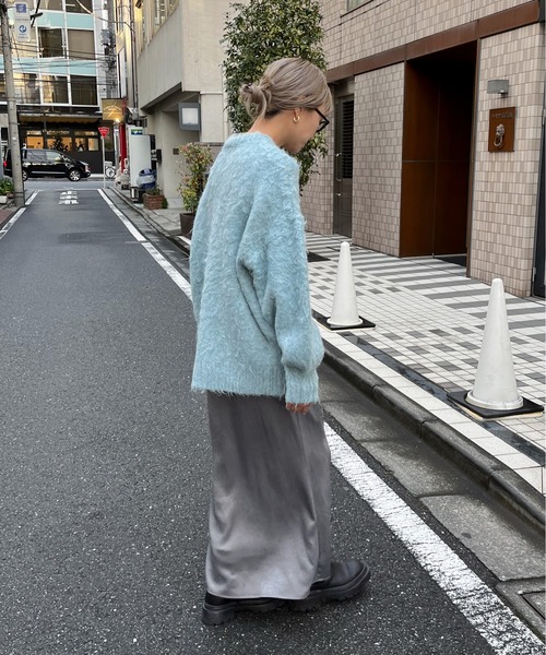 feepur（フェピュール）の「【ハンドウォッシャブル】ウール混起毛オーバーサイズカーディガン（カーディガン/ボレロ・レディース・ピンク/オフホワイト/ブルー/イエロー/グレー系その他/ブラック/チャコールグレー・MEDIUM）」の9枚目の写真