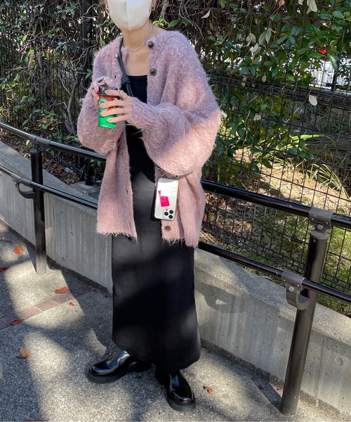 feepur（フェピュール）の「【ハンドウォッシャブル】ウール混起毛オーバーサイズカーディガン（カーディガン/ボレロ・レディース・ピンク/オフホワイト/ブルー/イエロー/グレー系その他/ブラック/チャコールグレー・MEDIUM）」の21枚目の写真