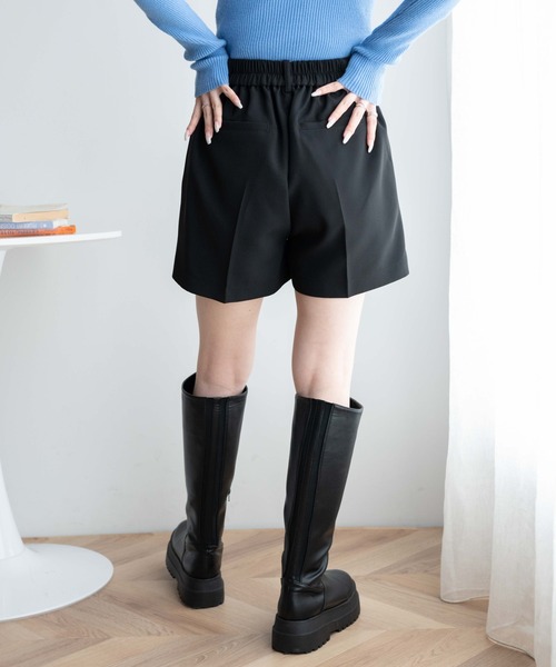 WEGO(ウィゴー)の「WEGO/ピンタックショートパンツ(スラックス・レディース・ブラック・FREE)」の16枚目の写真