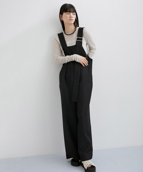 アダムエロペ　ベルテッドストラップロンパース　ADAM ET ROPE' ADAM ET ROPE'（アダムエロペ）の「【サステナブル】ベルテッド