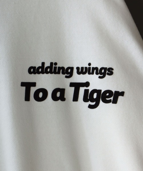 SITRY（シトリー）の「oversize tiger back print ringer sweat shirt/オーバーサイズ タイガーバックプリント　リンガー スウェット シャツ/トレーナー（スウェット・メンズ・ブラック/ホワイト系その他/ホワイト・M/L）」の11枚目の写真