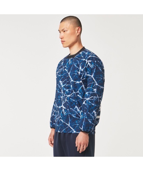 OAKLEY(オークリー)の「オークリー STRIKING WIND LS PULLOVER 2.0 /トレーナー/TRAINING スポーツ・トレーニング/OAKLEY(その他アウター・メンズ・ブルー系その他/ネイビー/ブラック・L/M/S/XL)」の18枚目の写真