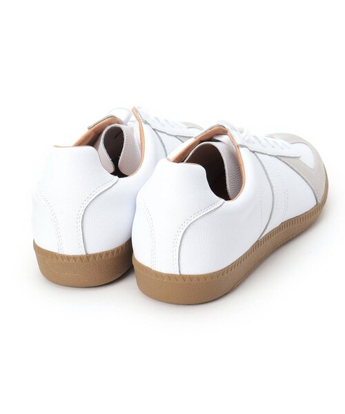 tk.TAKEO KIKUCHI（ティーケータケオキクチ）の「◆GERMAN TRAINER 別注レザースニーカー（スニーカー・メンズ・ブラック/ホワイト・50/60/70）」の13枚目の写真