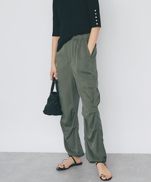 パラシュートパンツ