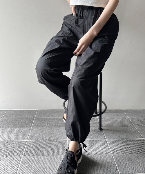 one way（ワンウェイ）の「カーゴポケットパンツ（カーゴパンツ・レディース・ダークグリーン/ピンク/ブラック/ホワイト・FREE）」の3枚目の写真