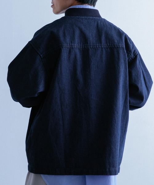 ITEMS URBANRESEARCH（アイテムズ アーバンリサーチ）の「ドットボタン デニムMA-1（ブルゾン・メンズ・アイボリー/ライトブルー/ネイビー・MEDIUM/LARGE）」の10枚目の写真