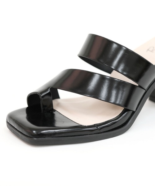 RiiiKa（リーカ）の「【RiiiKa/リーカ】サムリングヒールサンダル（サンダル・レディース・ブルー/アイボリー/ブラック・S/M/L/LL）」の12枚目の写真