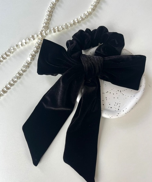 prose verse（プロズヴェール）の「ベロアリボンヘアゴム（シュシュ・レディース・ブラック・ﾌﾘ-）」の3枚目の写真