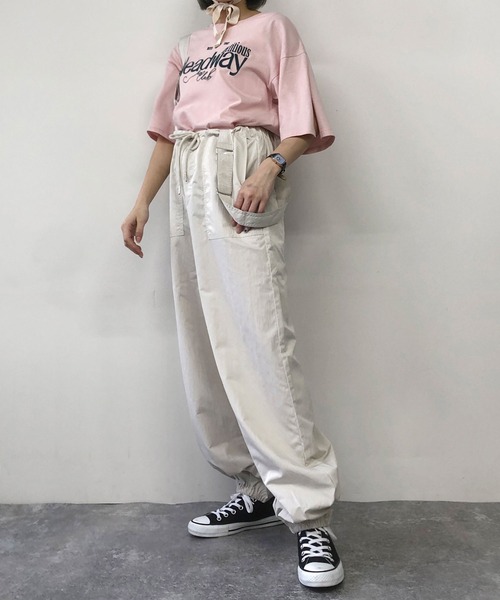 179/WG(イチナナキュウダブルジー)の「サスペンダーパラシュートパンツ(その他パンツ・レディース・オフホワイト/ブラック・MEDIUM)」の12枚目の写真