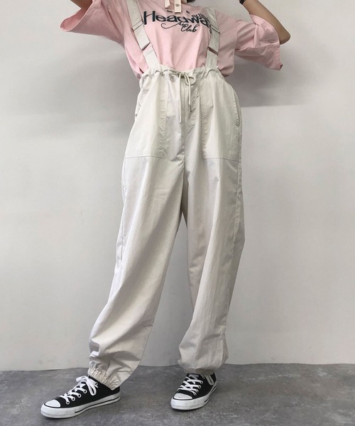 179/WG(イチナナキュウダブルジー)の「サスペンダーパラシュートパンツ(その他パンツ・レディース・オフホワイト/ブラック・MEDIUM)」の13枚目の写真