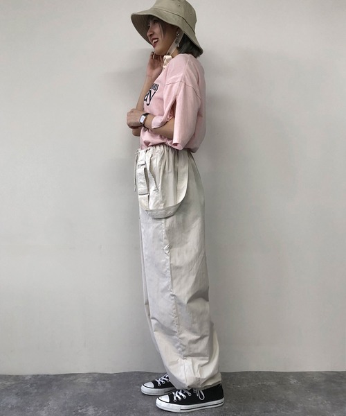 179/WG(イチナナキュウダブルジー)の「サスペンダーパラシュートパンツ(その他パンツ・レディース・オフホワイト/ブラック・MEDIUM)」の14枚目の写真