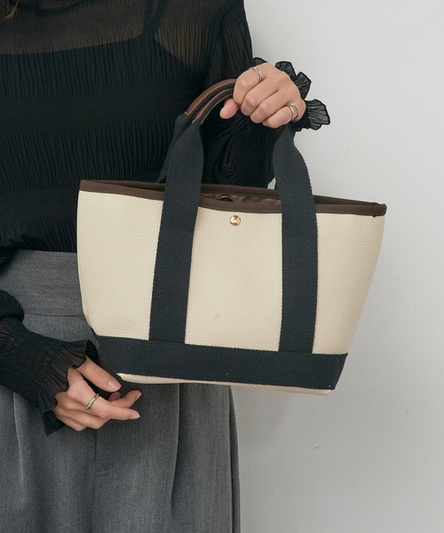 MAISON BREEZE(メゾンブリーズ)の「嬉しいポーチ付き♪【MAISON BREEZE】シボレザーライク ミニトートバッグ SNBD(トートバッグ・レディース・ベージュ/グレー/ブラック/シルバー/グレイッシュベージュ/アイボリー/ブラウン・FREE)」の2枚目の写真