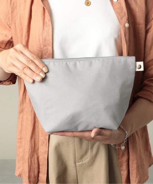 MAISON BREEZE(メゾンブリーズ)の「嬉しいポーチ付き♪【MAISON BREEZE】シボレザーライク ミニトートバッグ SNBD(トートバッグ・レディース・ベージュ/グレー/ブラック/シルバー/グレイッシュベージュ/アイボリー/ブラウン・FREE)」の10枚目の写真