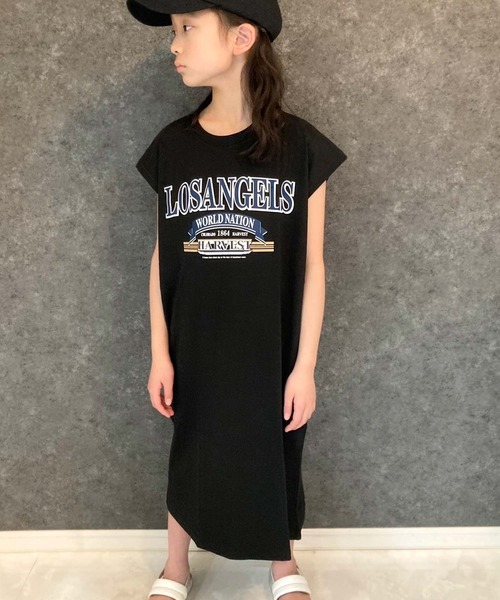 THE CASUAL（カジュアル）の「ビッグシルエット　ノースリーブ　ワンピ（ワンピース・キッズ・チャコール/モカ/ミント/グリーン系その他/ネイビー/ベージュ/杢グレー/ダークグリーン/オフホワイト/ブラウン系その他/ラベンダー/ピンク/ベージュ系その他/ダークグリーン系/ブラック/グレー系その他/ブラック系その他2/ブラック系その他・110cm/120cm/130cm/140cm/150cm/160cm）」の4枚目の写真