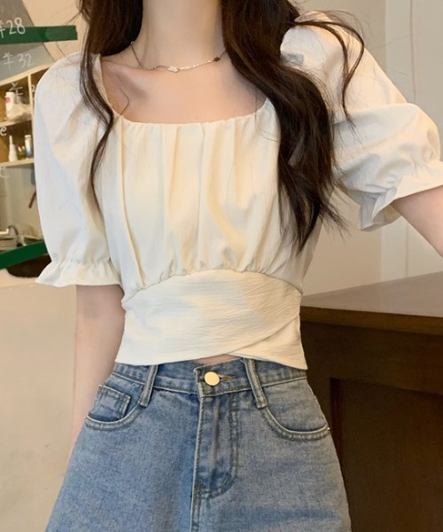 DIAVEL(ディアベル)の「【五色展開 】ボリュームスリーブバックリボンショート丈2WAY半袖トップス/短丈ブラウス(シャツ/ブラウス・レディース・サックスブルー/アイボリー/ブラック/ホワイト/ピンク・M)」の7枚目の写真