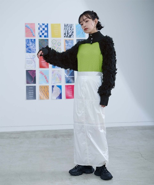 miette（ミエット）の「フリンジスリーブハイネックアームボレロ