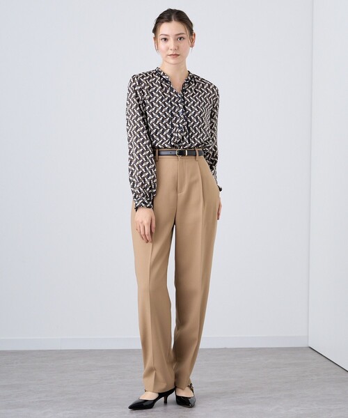 ANAYI（アナイ）の「ウールツイルストレッチストレートパンツ（スラックス・レディース・チャコールグレー/ピンク/キャメル・38/36）」の12枚目の写真
