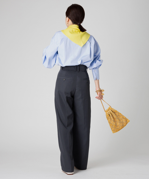 VERMEIL par iena(ヴェルメイユパーイエナ)の「チノライクタックワイドパンツ(チノパンツ・レディース・ベージュ/ネイビー・36/38/40)」の8枚目の写真