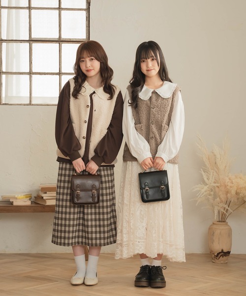 Cham.（チャム）の「ラテカラーボアベスト（ベスト・レディース・オフホワイト/ダークブラウン・F）」の5枚目の写真