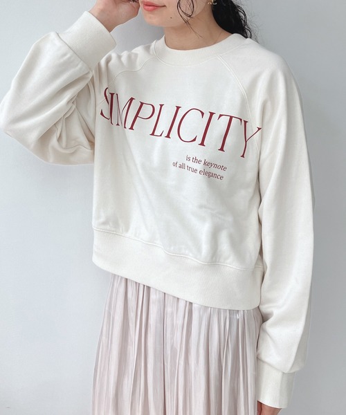 AS KNOW AS plus（アズノゥアズプラス）の「☆前後着用可能 2WAYラグランスウェットプルオーバー（スウェット・レディース・杢グレー/ネイビー/キナリ・FREE）」の2枚目の写真