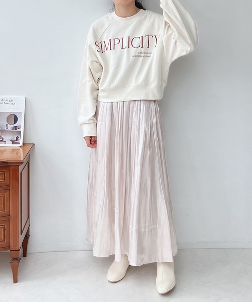 AS KNOW AS plus（アズノゥアズプラス）の「☆前後着用可能 2WAYラグランスウェットプルオーバー（スウェット・レディース・杢グレー/ネイビー/キナリ・FREE）」の7枚目の写真