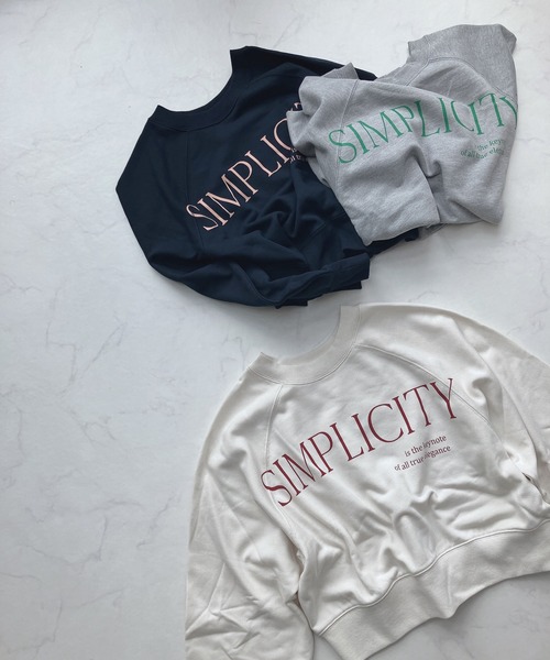 AS KNOW AS plus（アズノゥアズプラス）の「☆前後着用可能 2WAYラグランスウェットプルオーバー（スウェット・レディース・杢グレー/ネイビー/キナリ・FREE）」の11枚目の写真