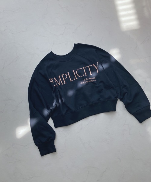 AS KNOW AS plus（アズノゥアズプラス）の「☆前後着用可能 2WAYラグランスウェットプルオーバー（スウェット・レディース・杢グレー/ネイビー/キナリ・FREE）」の13枚目の写真