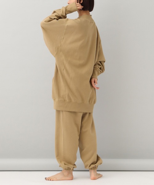 e/rm(イーアールエム)の「【e/rm】メッセージスウェット(スウェット・レディース・グレー系その他2/ベージュ/オフホワイト・FREE)」の22枚目の写真