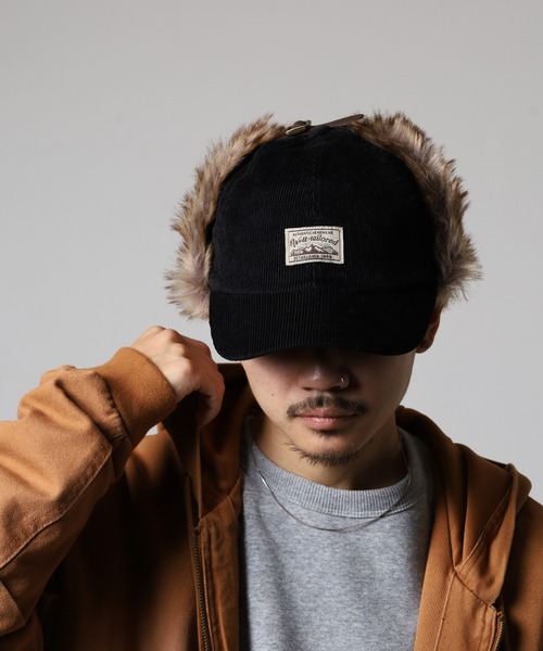 Well-Tailored（ウェルテイラード）の「Well-Tailored FLAP CAP CORDUROY（キャップ・メンズ・モカ/ブラック/カーキ/ベージュ・FREE）」の6枚目の写真