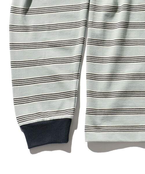 BEAMS PLUS（ビームスプラス）の「BEAMS PLUS / マルチ ホリゾンタルストライプ ロングスリーブ ポケット Tシャツ（Tシャツ/カットソー・メンズ・ブラウン/レッド/サックスブルー・L/XL/M/S）」の9枚目の写真