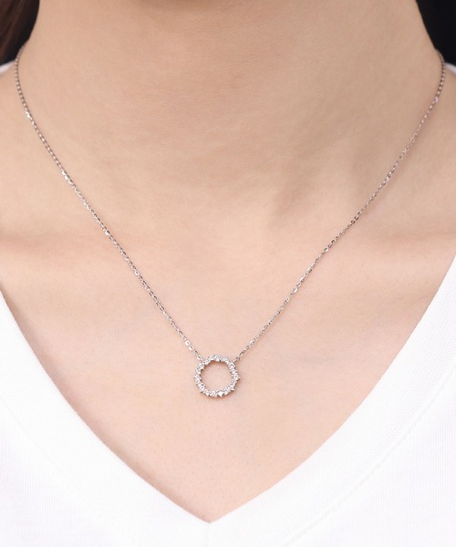 ESTELLE（エステール）の「シルバー キュービックジルコニア ネックレス ESTELLE/エステール（ネックレス・レディース・ホワイト・40cm）」の7枚目の写真