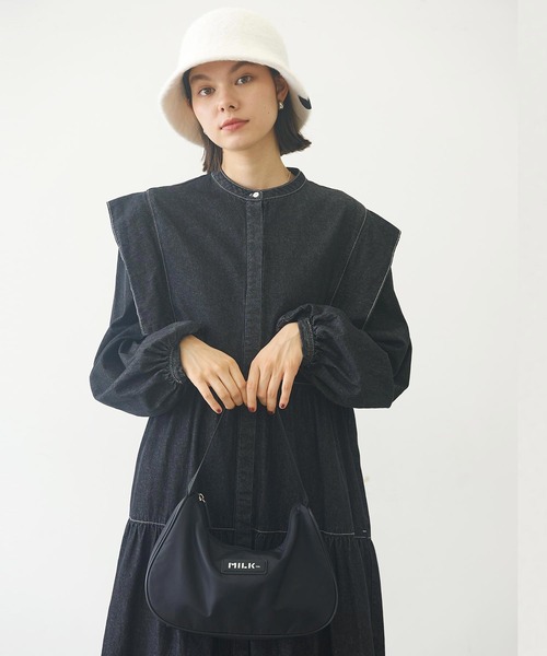 MILKFED.(ミルクフェド)の「LOGO PLATE HANDBAG(ハンドバッグ・レディース・オリーブ/ライトブルー/ブラック・ONE SIZE)」の18枚目の写真