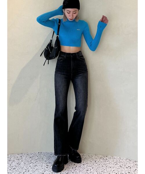 EMODA(エモダ)の「ハイネッククロップニット(ニット/セーター・レディース・ブラック/ブルー/ピンク/ホワイト/その他・FREE)」の8枚目の写真