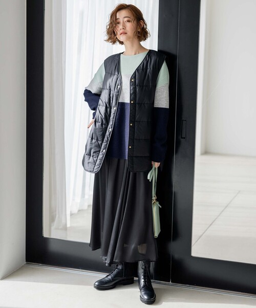 23区(ニジュウサンク)の「【洗える】ウールカシミヤ カラーブロック ニット(ニット/セーター・レディース・アイボリー系1/スモーキーグリーン系1/ピンク系1/ブラック系1・32)」の20枚目の写真