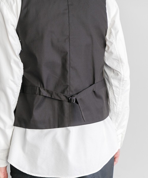 AMERICAN RAG CIE（アメリカンラグシー）の「ウールジャカードベスト（ベスト・メンズ・ブラック/ブラウン・M/L）」の20枚目の写真