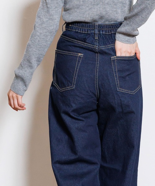 mili an deni(ミリアンデニ)の「ハイウェストセミワイドパンツ(デニムパンツ・レディース・インディゴブルー/ブルー/サックスブルー・M)」の9枚目の写真