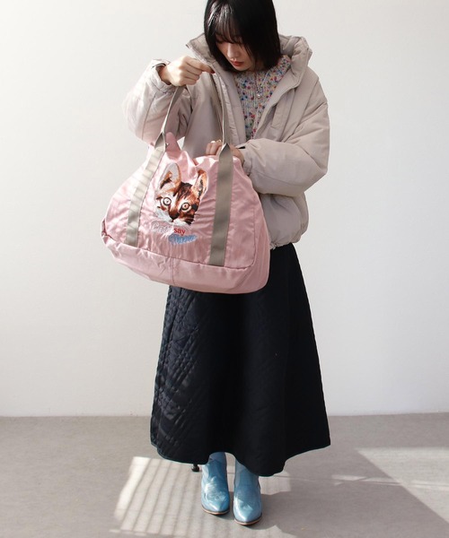 Three Four Time（ｽﾘｰﾌｫｰﾀｲﾑ）の「キャリーオン刺繍トラベル