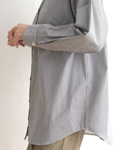 ikka(イッカ)の「ストライプ長袖シャツ(シャツ/ブラウス・レディース・グレー/ブルー/ベージュ・S/M/L)」の9枚目の写真